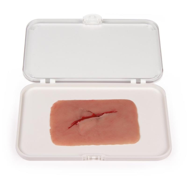 (NW001) Wound Moulage, Cut with Glass Fragment